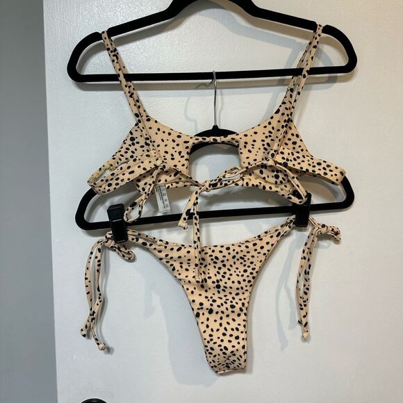 Spotted Bikini Swim Set - Cheeky String Bottoms XS - Picture 3 of 3